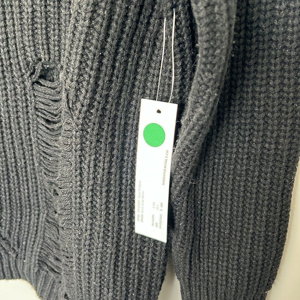 NWT One Grey Day Los Angeles Distressed Cyrus Pullover in Black Size Small - Picture 6 of 8